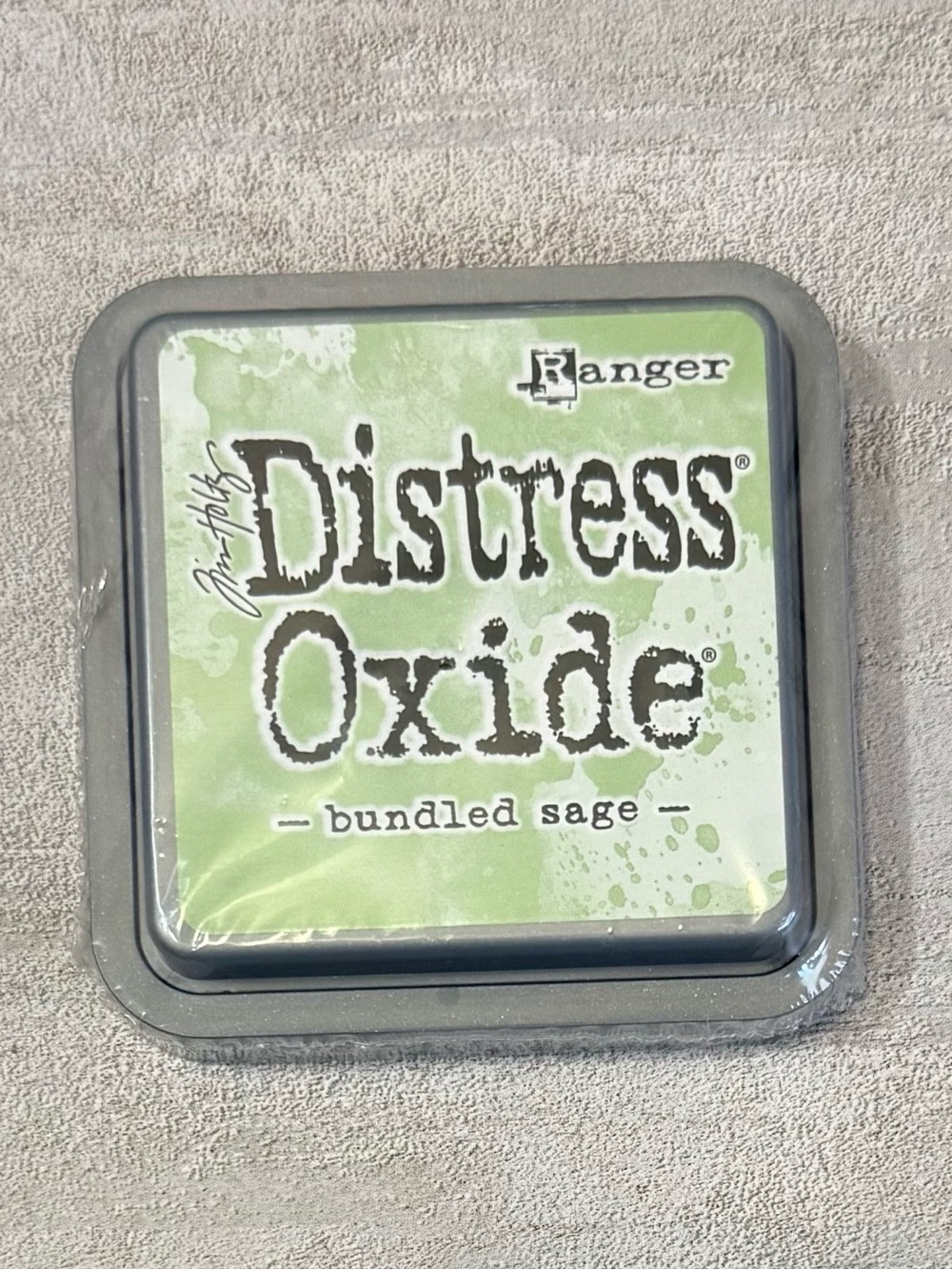 Ranger Distress Mixed-Media Set with Green Distress Oxide - Picture 5 of 6